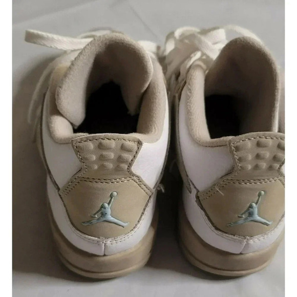 Nike Air Jordan size 12c Boys youth sneakers athletic Retro 4 White And Cream - Picture 6 of 7